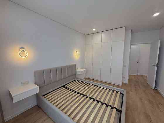 Продам сучасну однокімнатну квартиру на Щасливому. Укомплектована Рівне