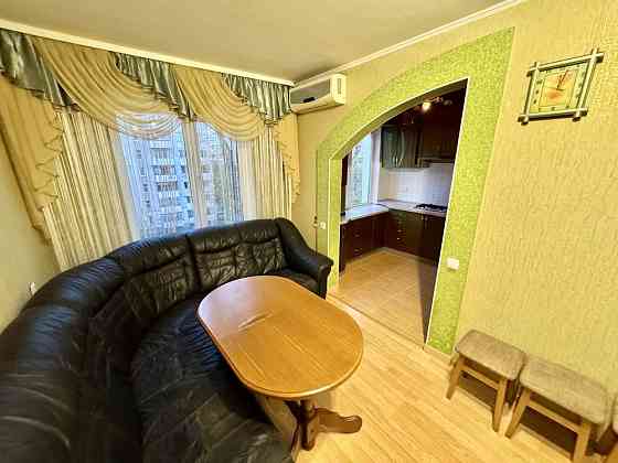 Продаж 3-кімнатної квартири з ремонтом р-н Седова Черкаси