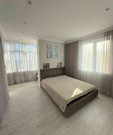 Трёхкомнатная квартира в новом доме Одесса