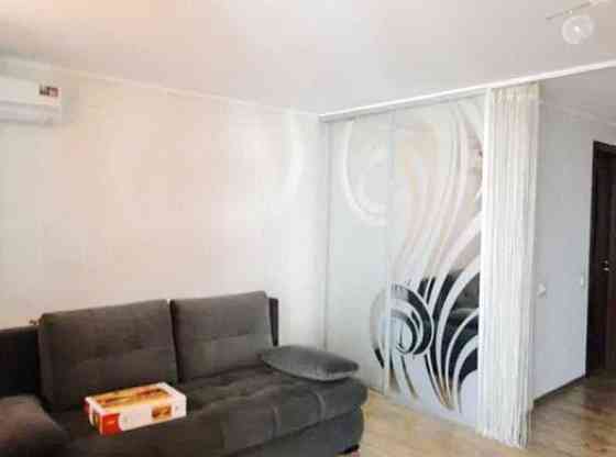 Уютная просторная квартира с ремонтом в кирпичном доме на Тополевой Одесса