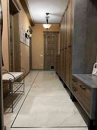 Унікальна 3-кімнатна квартира з якісним ремонтом 87м2 в ЖК Нова Англія Киев