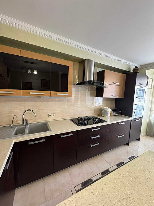 Продаж 3 кім. квартири з євроремонтом новобудова, вул. Плугова Львов - изображение 2