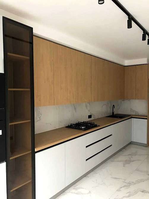 2656 Простора 2 кім кв 66м2 з ГАЗОВИМ опаленням в гарній локації Ивано-Франковск - изображение 1