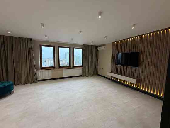 ПРОДАЖ квартири 177 м2,правий берег,Іллєнка 83Д Киев