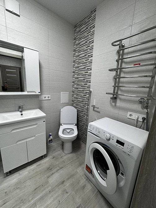 Довготривала оренда 1 кімнатної квартири в центрі міста в новобудові Івано-Франківськ - зображення 6