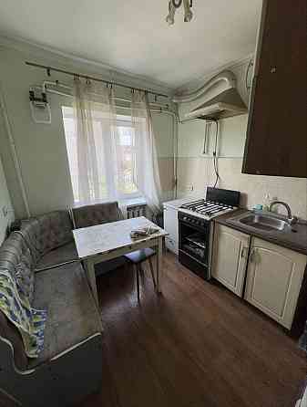 Продам 3-ком.квартиру на Колеусовской,С мебелью и техникой! Кам`янське (Запорізька обл.)