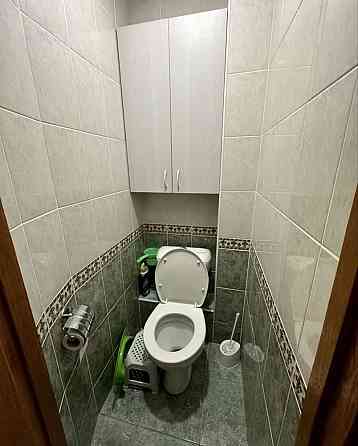 Простора 2-кімнатна квартира 55 м² вул. Милославська 32-В Киев