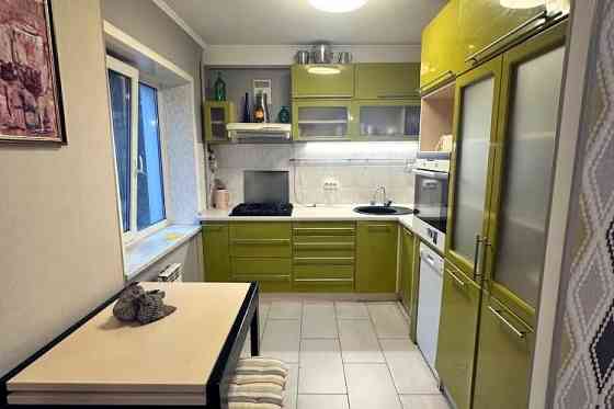 Чудова пропозиція! Затишна 2-к квартира вул. Мілютенка 18 Киев