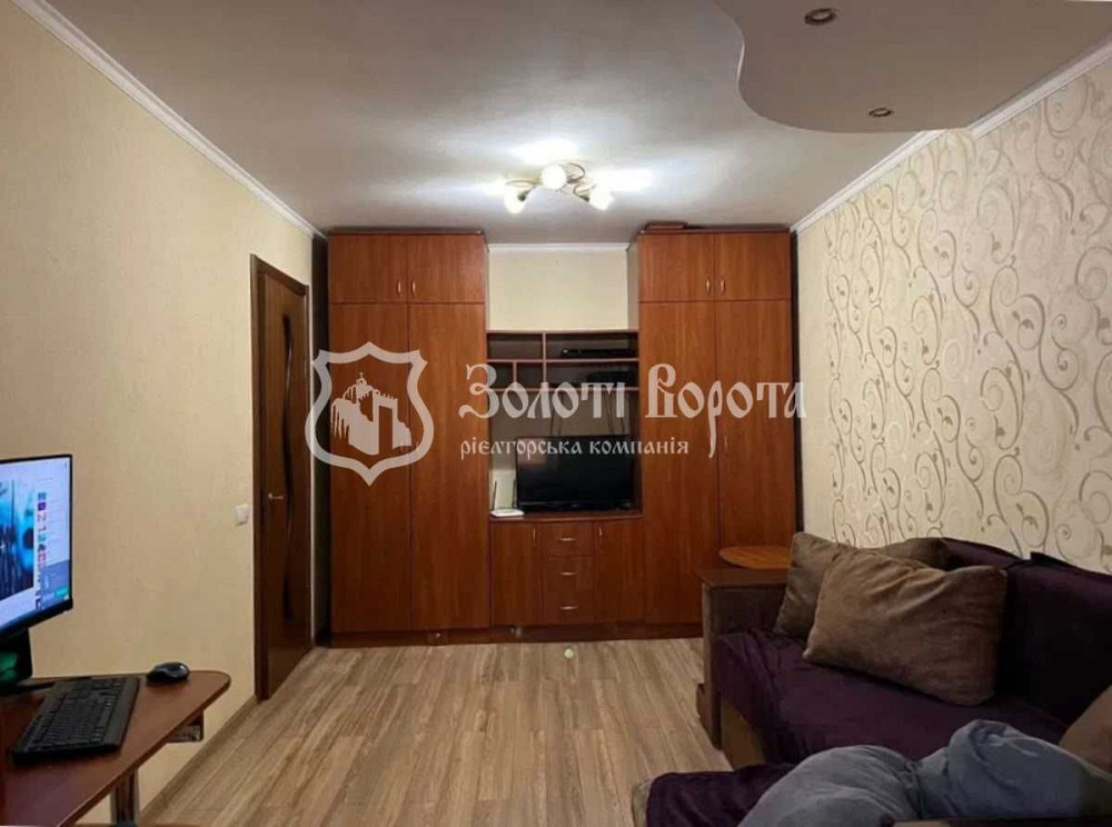 Квартира, 1к. Євроремонт. Синьоозерна, 6а, Берковці, Святошинський р-н Киев - изображение 1