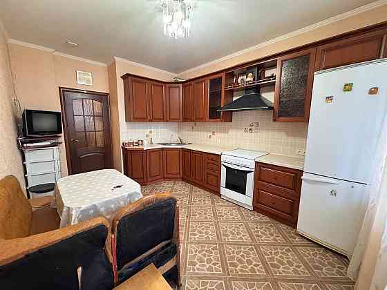 Оренда 3 кім, Олени Пчілки 3-А, Дарницький район, Позняки, Харківська! Киев