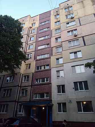 3-х комнатная чешка,Тополь-3,дом 12(Сельпо,АТБ) Дніпро