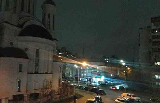 Продам однокімнатну квартиру у Дарницькому р-н,вул.Гмирі 14 Киев