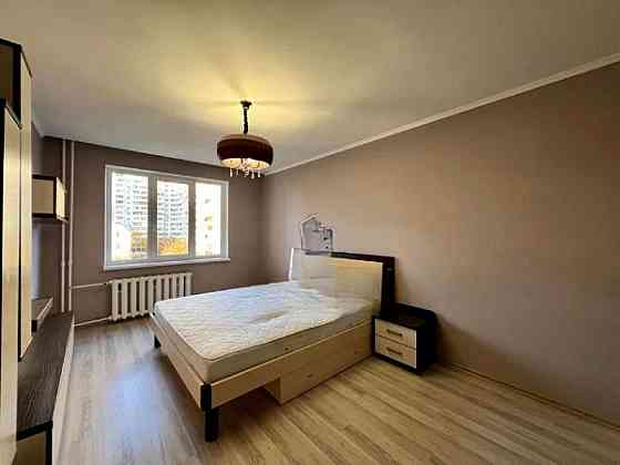 Простора та світа 3-к квартира з якісним ремонтом вул. Лісківська 16 Киев