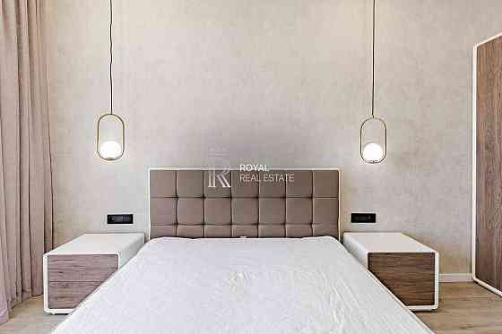 є генератор АКТУАЛЬНА квартира ЖК Ярославів Град Шевченківській ЦЕНТР Киев