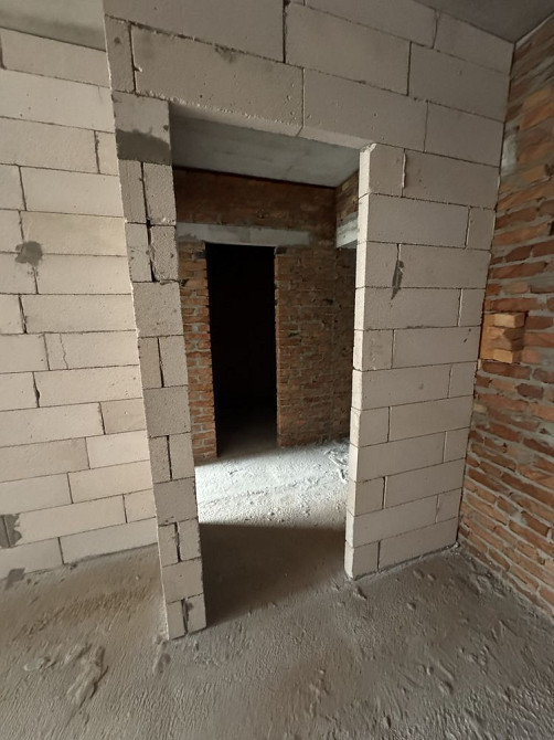 Однокімнатна квартира з видом на ліс. Центр Гостомеля Гостомель - зображення 2