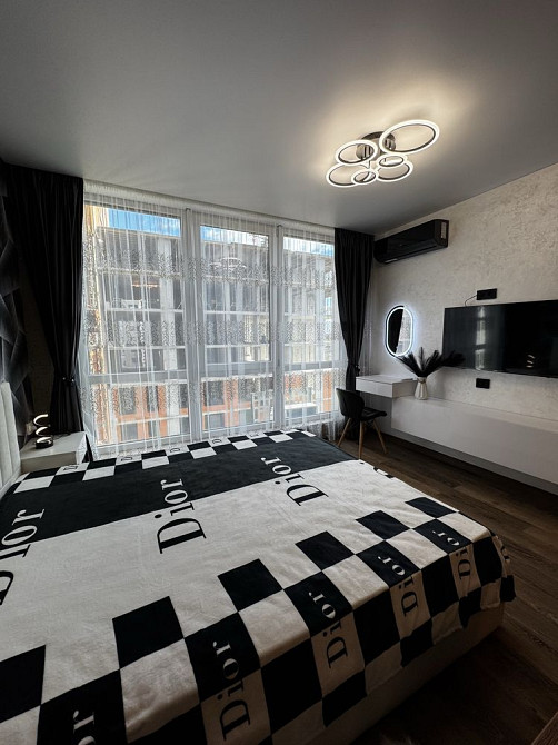 Смарт квартира, центр міста, озеро, Manhattan Ивано-Франковск - изображение 1