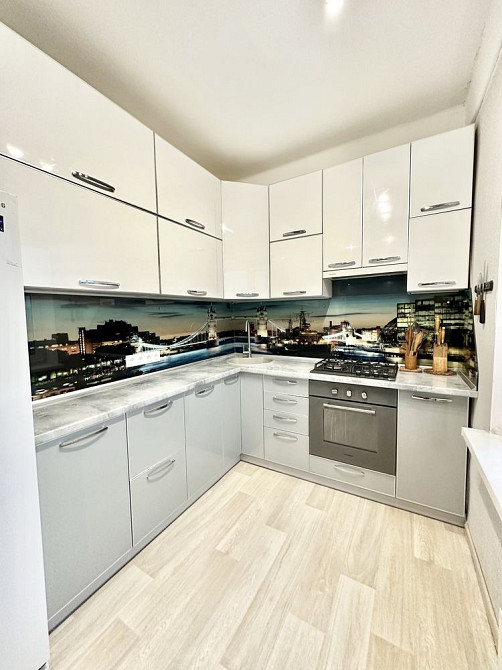 Продаж 3-кімнатної квартири Бородинський мкрн Запоріжжя - зображення 1