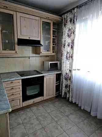 Чудова пропозиція! 3-к квартира вул. Рональда Рейгана 30-А Киев