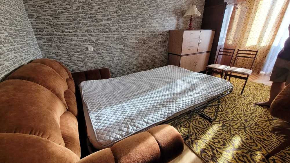 Дністровська вул. 19. Метро Шулявська ТРЦ "Більшовик" Київ - зображення 4