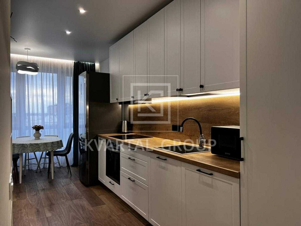 Кухня-гостьова та 3 окремі кімнати. Площею 69м2. Центральний Преміум. Ірпінь - зображення 2