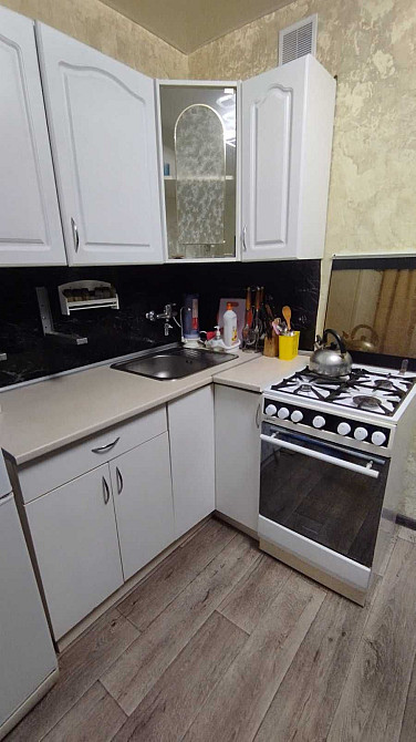 Сдам  1 комнатную квартиру на Новых Домах, б-р Жасминовый Харьков - изображение 1