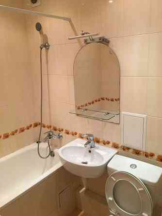 Сдам в аренду 1 кв. Ул. Мрии, 4 минуты ходьбы м.Святошин от владельца Киев