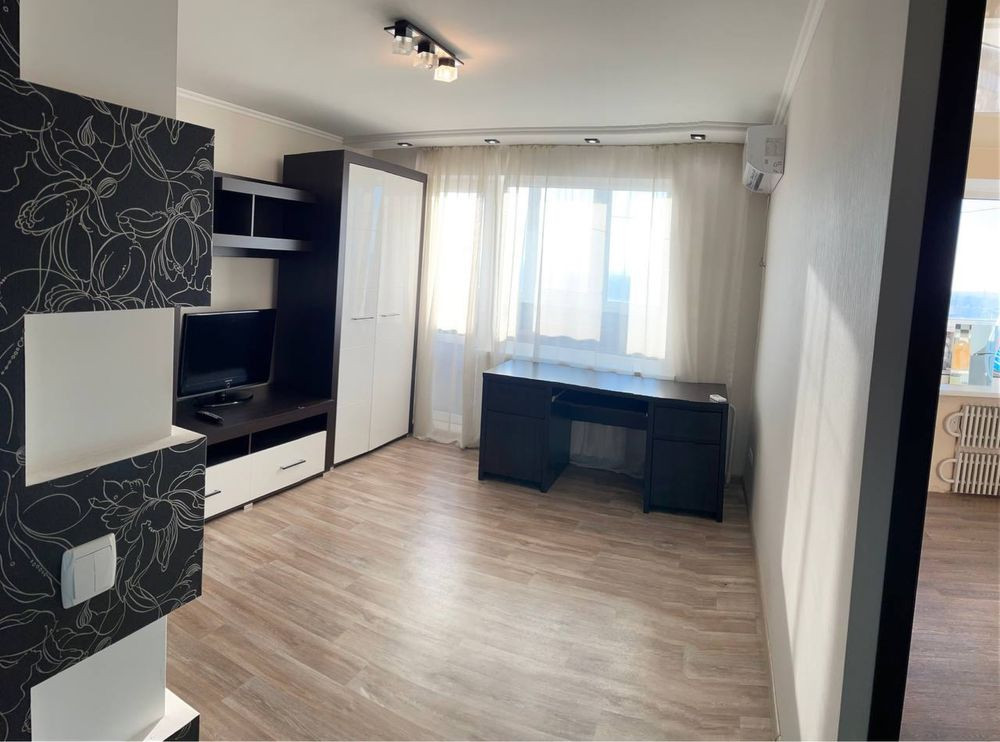 Сдам просторную 1К на Левобережном Днепр - изображение 1