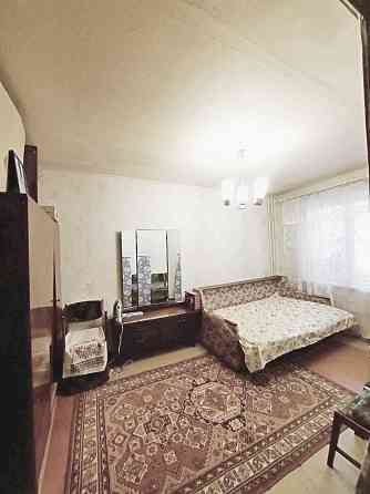 Сдам 2 ком.кв. Газ Разд.комнаты средний этаж АТБ Днепр