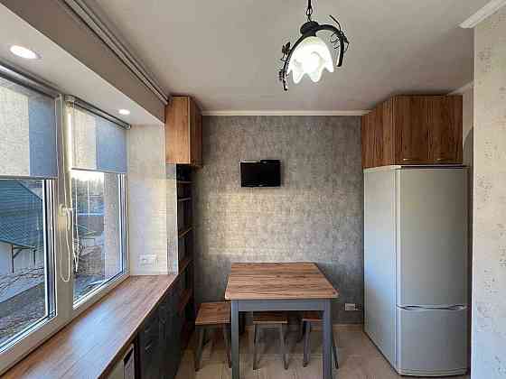 3к квартира біля Ботанічного саду та парку Погулянка, вул. Черемшини Львов