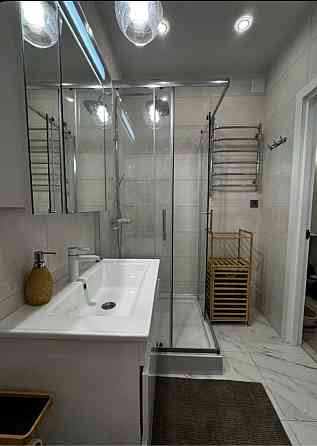 Продається простора 1-кімнатна кварти| Січеславська Набережна| Центр Дніпро