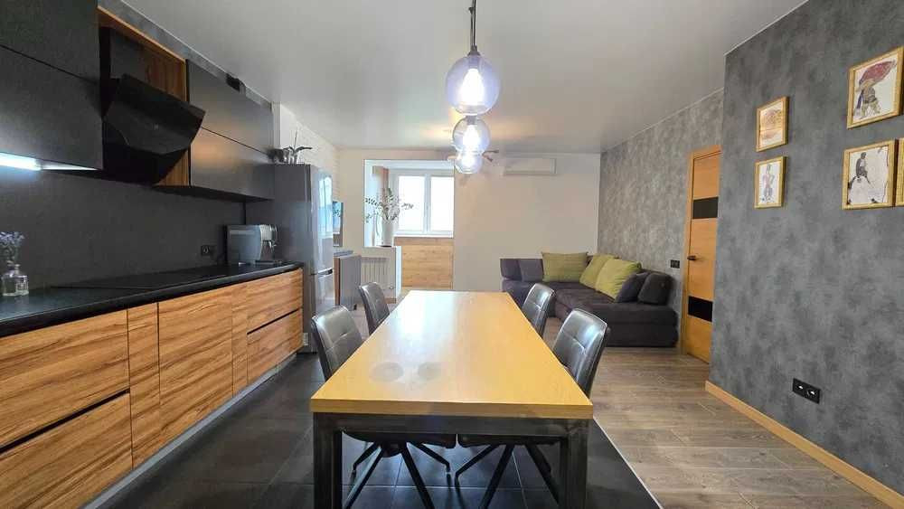 Продам ШИКАРНУЮ 3-х к. кв. ЖК Рогатинский. ЦЕНТР. Кладовка в ПОДАРок Харків - зображення 1