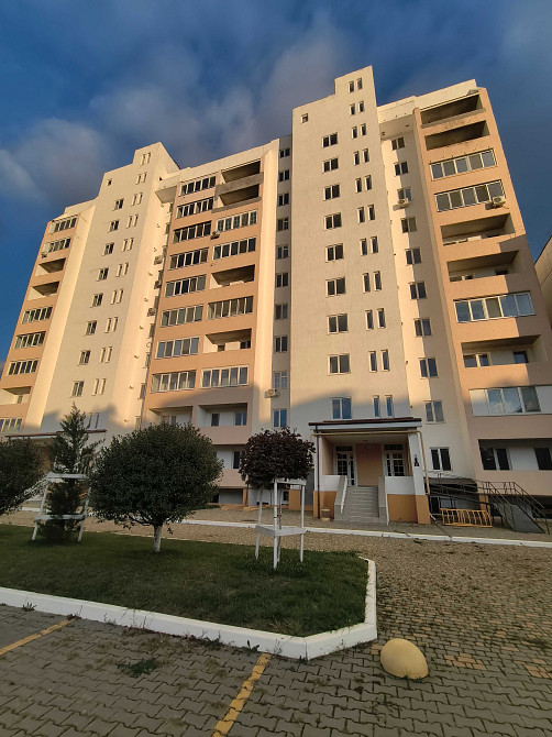 Продам квартиру в Хлебодарском в новом кирпичном доме, средний этаж Хлебодарское - изображение 1