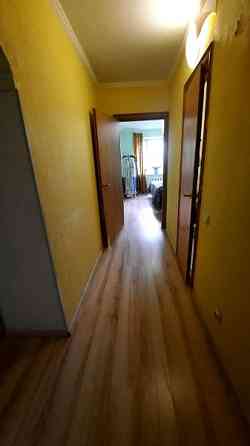 Простора 2-кімнатна квартира 74 м² вул. Вишняківська 5-Б Киев