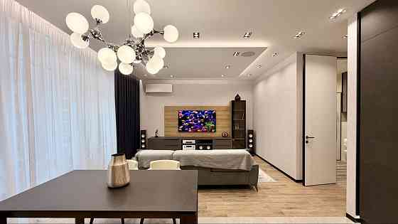 Преміальна квартира з видом на алею. Бульвар Фонтанів. Саперне Поле 5 Киев