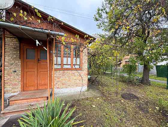 Квартира як будинок!Двір, окремий вхід, Бориспільска 33, Позняки Киев