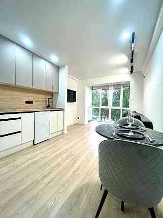 Смарт-квартира з новим ремонтом! Киев