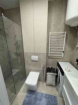 Затишна 1-к Квартира з Дизайнерським Ремонтом Киев