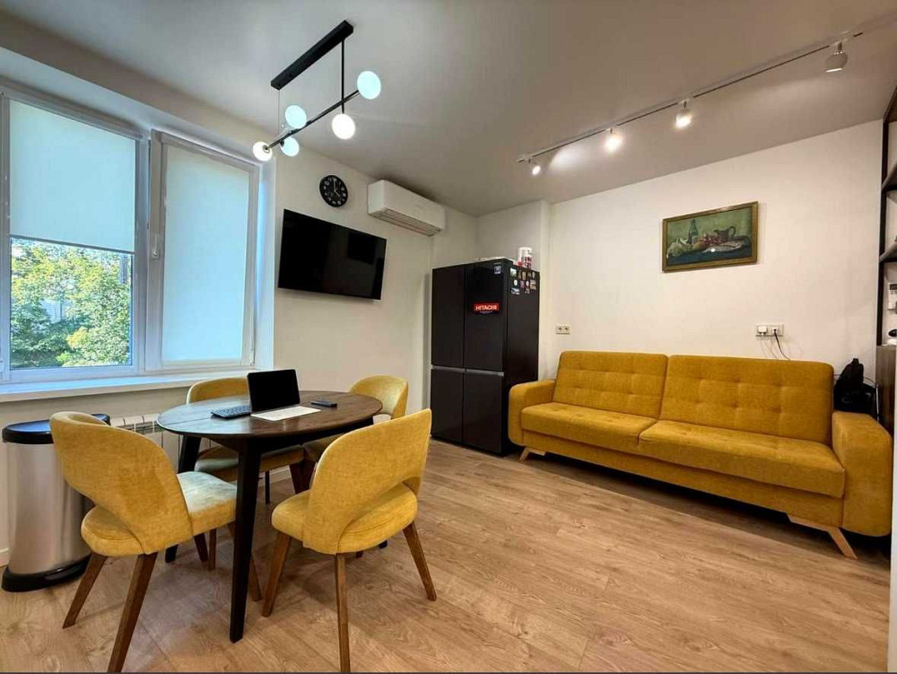 Оренда 3к квартири 100м2 Гоголівська Золоті ворота 3 поверх Центр Киев - изображение 3