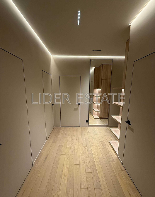 Велика квартира ПАРК ЛЕНД Ужгород - зображення 3