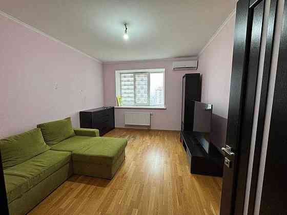 Простора Євро 3кк 602м2, оформлення 2%, ЦЕНТР Буча