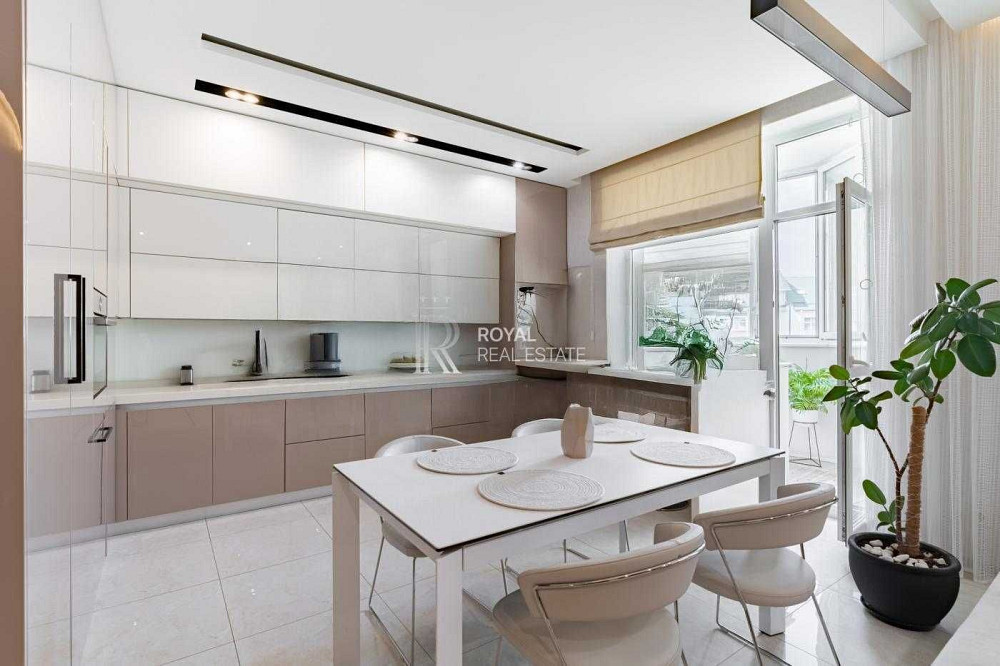 Продаж квартири Петропавлівська Борщагівка 4к126м2 ЖК Петропавлівський Петропавлівська Борщагівка - зображення 1