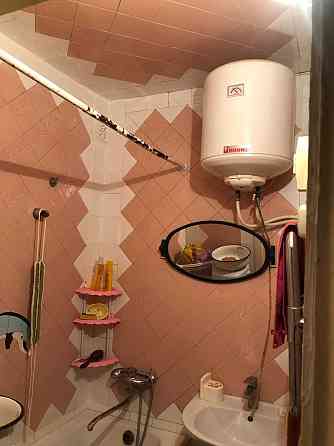 продам 2х к. Ген.Петрова 4/5 эт.,не угловая Одесса