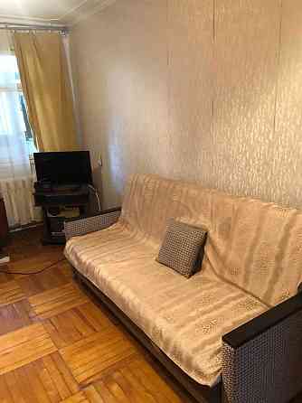 продам 2х к. Ген.Петрова 4/5 эт.,не угловая Одесса