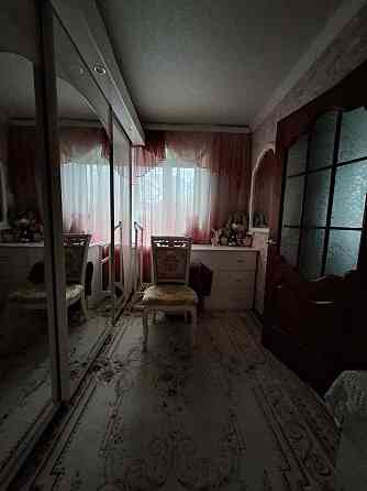 Продам 3-х комнатную квартиру на 12 квартале Дніпро