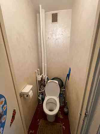 41451 терміновий продаж 2 кімнатної квартири р-н Південно Західний Хмельницький