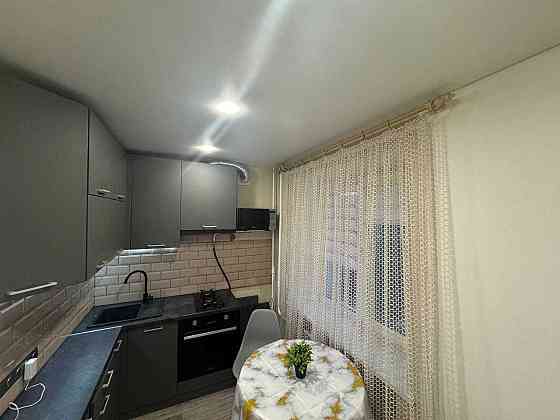 Продам однокомнатную  квартиру, проспект Правды 63 Дніпро