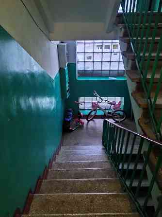 3 комнатная   с добротным ремонтом на   6 станции Большого Фонтана Одесса