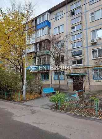 Продаж 1к. квартири метро Чернігівська, вул.Братиславська Киев