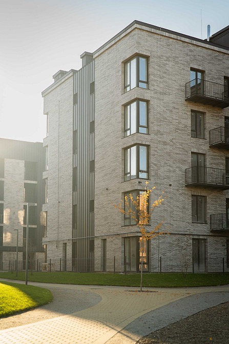 2к квартира з кухнею-студіо та власним ПАТІО Криховцы - изображение 7