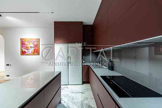 Продаж 3-к квартири вул. Гоголівська, 47 Шевченківський район Киев